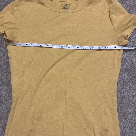 Golden yellow t shirt - Picture 2 of 3
